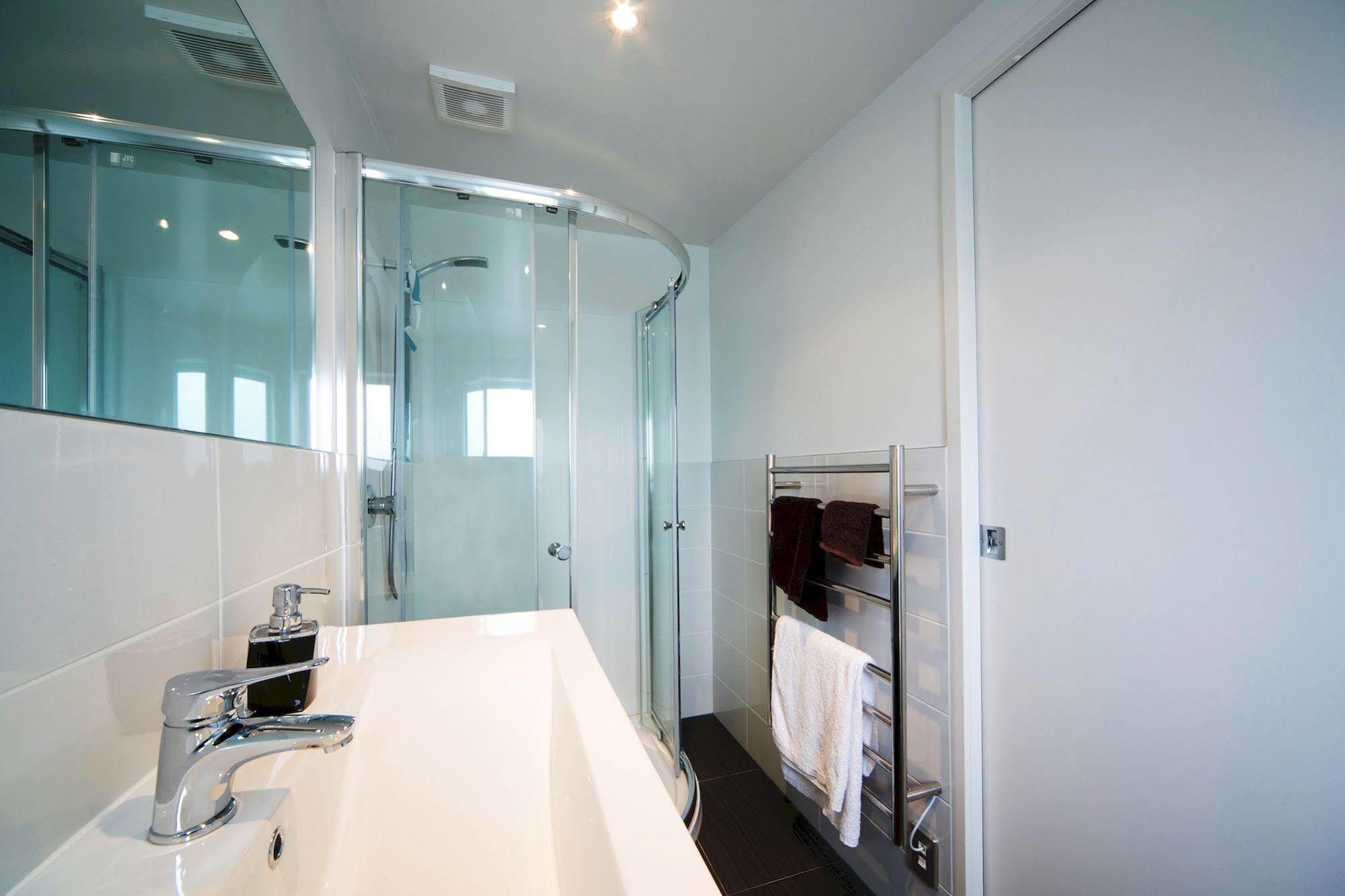 Kohimarama Beach Bed & Breakfast - Style And Privacy In Superb Location Auckland Dış mekan fotoğraf